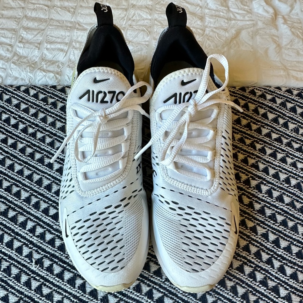 Nike airmax 270s
